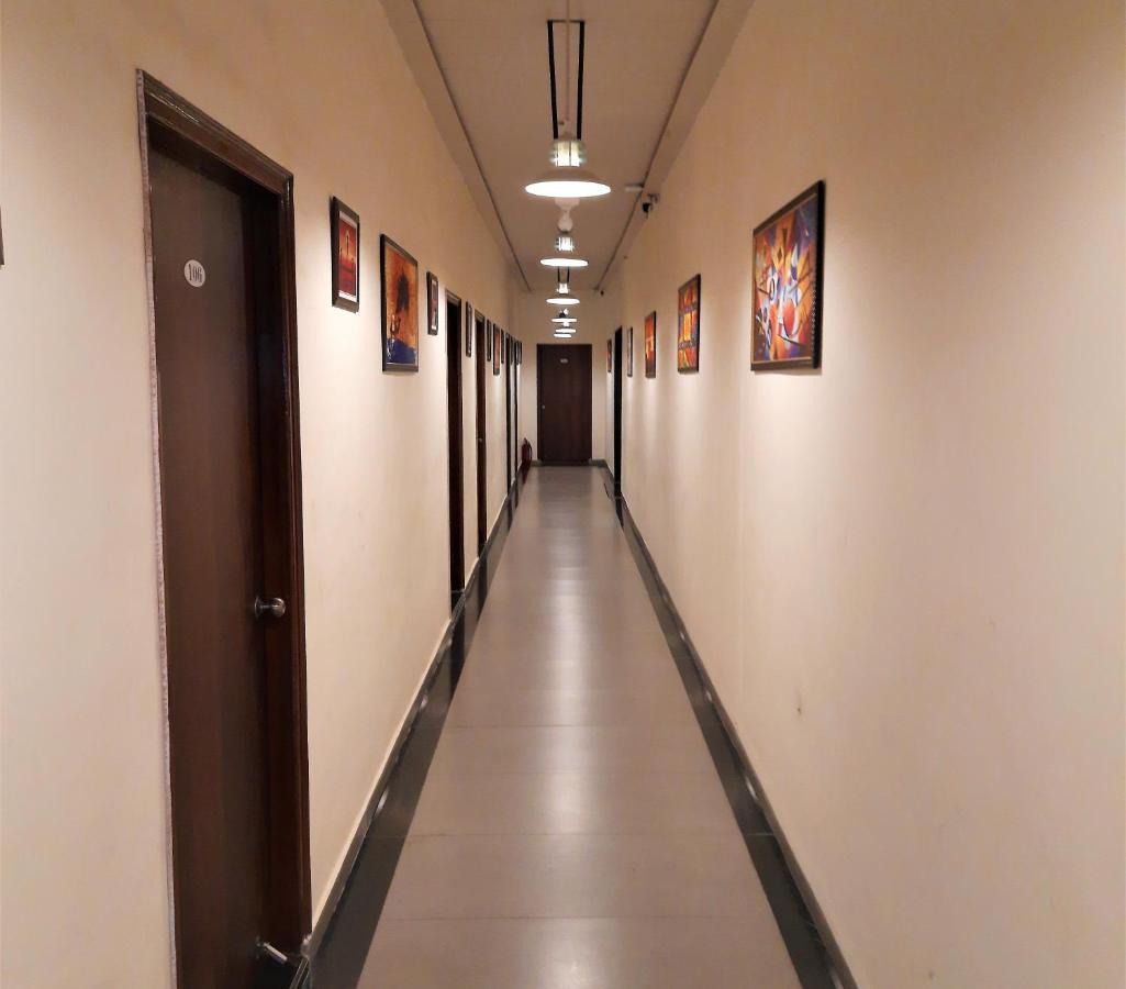Stovehouse Inn Ambala Bagian luar foto